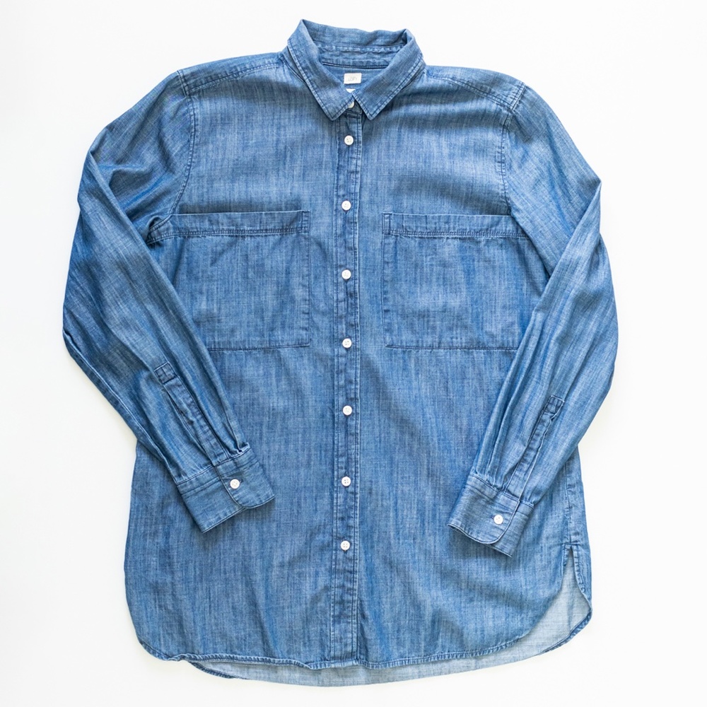 Loft Soft Denim Button Down Size Small - image 2